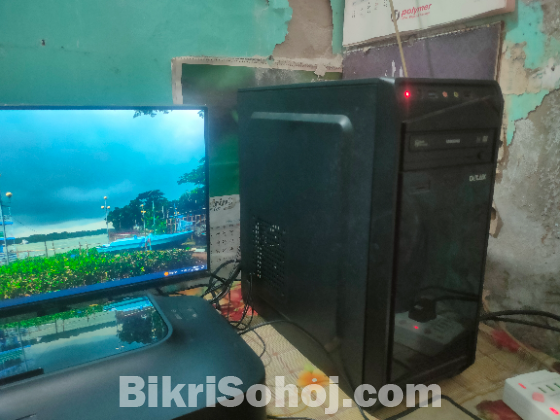 DESKTOP PC